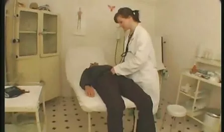 بز برنزه از کانال تلگرام فیلم پورن یک زن خسته شده است.