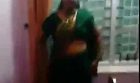 در مورد دندانپزشک فکر کانال تلگرام porn کنید و بیمار را در اندام های دهان نگه دارید.